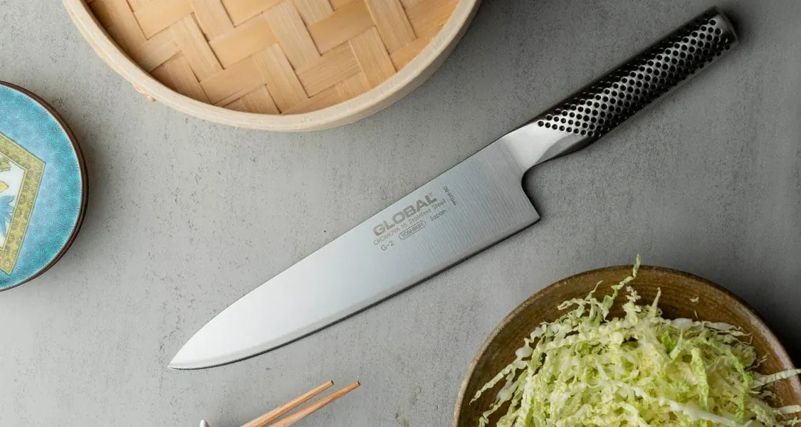 Coltello Global G-2 Chef giapponese con lama da 20 cm